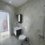 Eden Breeze Apartman