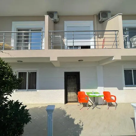 Eden Breeze * Sarande