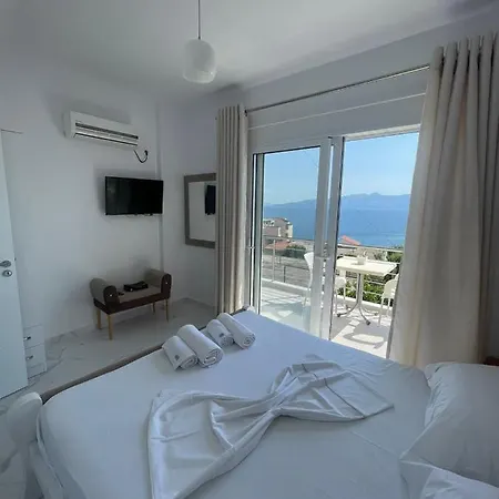 Eden Breeze * Sarande