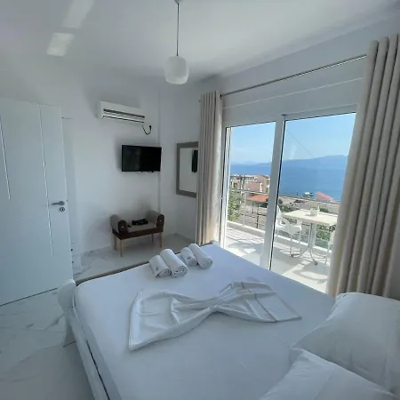 Eden Breeze Apartment