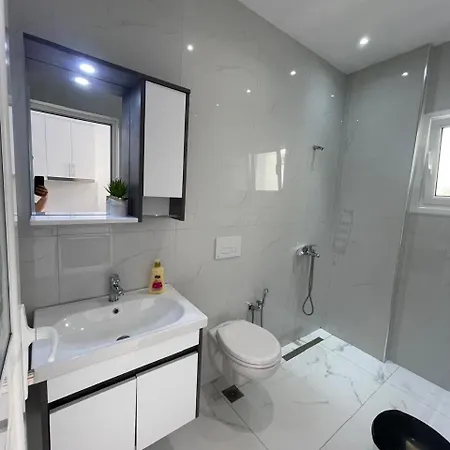 Eden Breeze Sarande