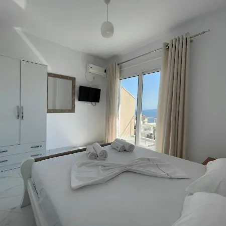 Eden Breeze * Sarande