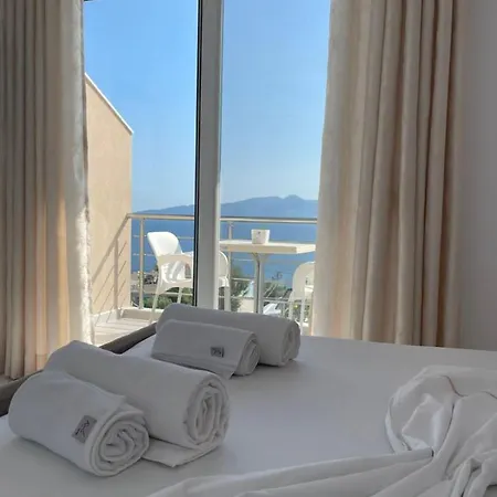 Eden Breeze Apartment Sarande