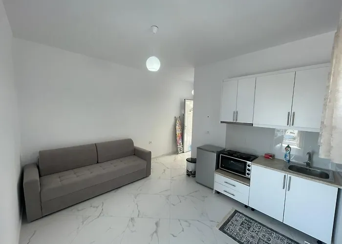 Apartament Eden Breeze *