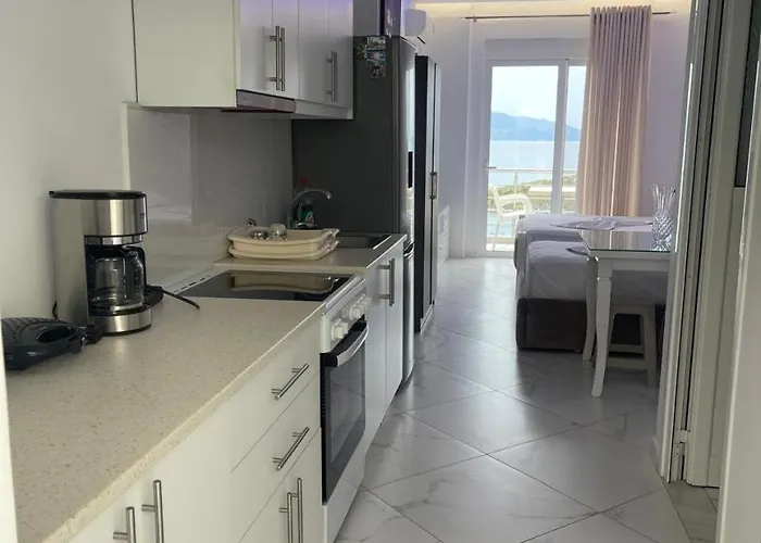 Eden Breeze * Saranda